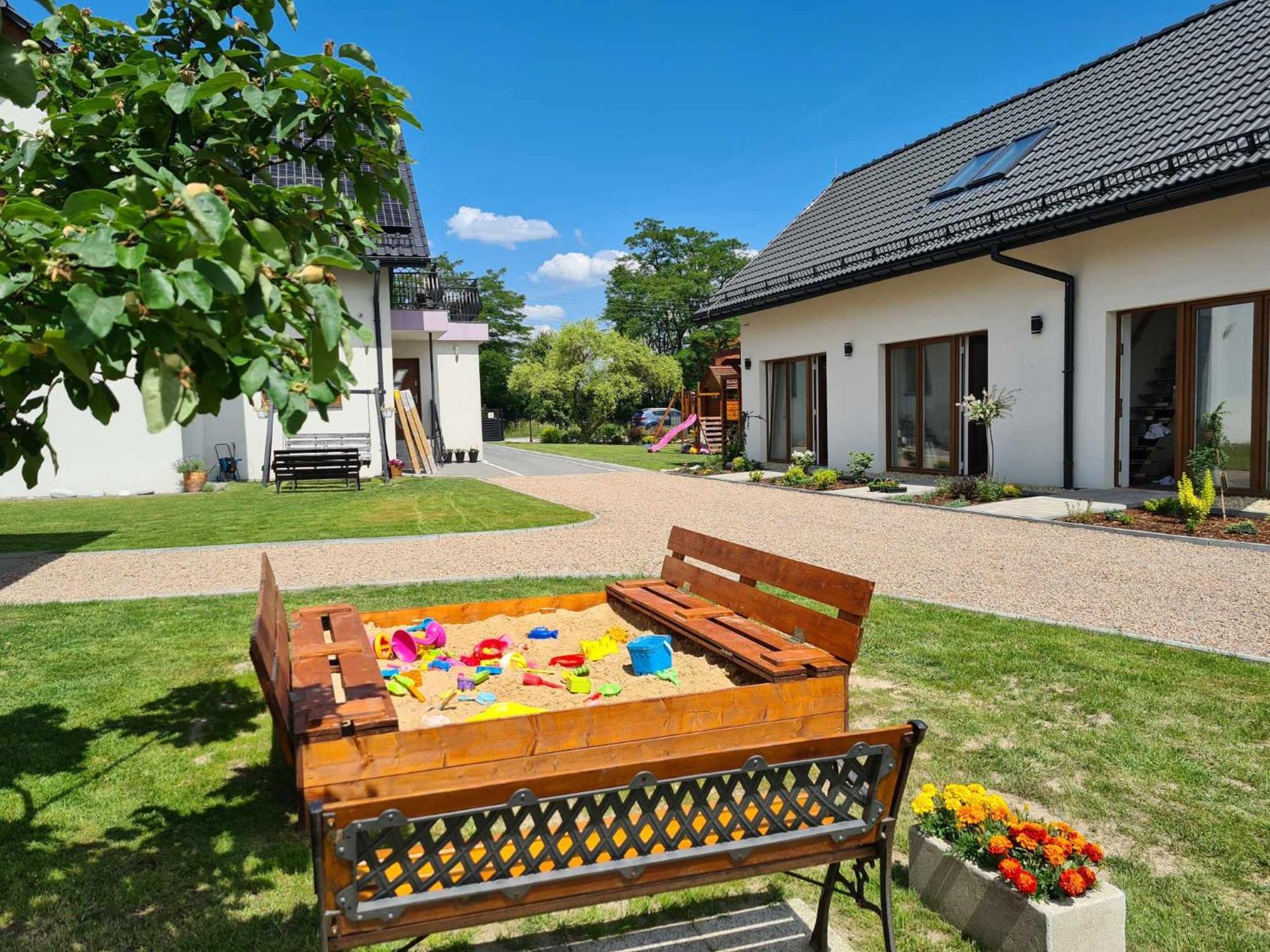 Lawendowy Domek Boutique Resort, Zator, Przeciszow Exterior photo